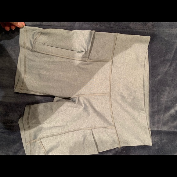 Athleta biker shorts - Picture 4 of 6